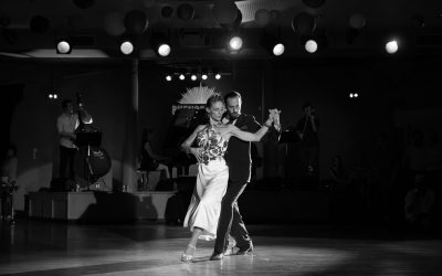 Etes-vous prêt.e à embrasser le tango en entier ?